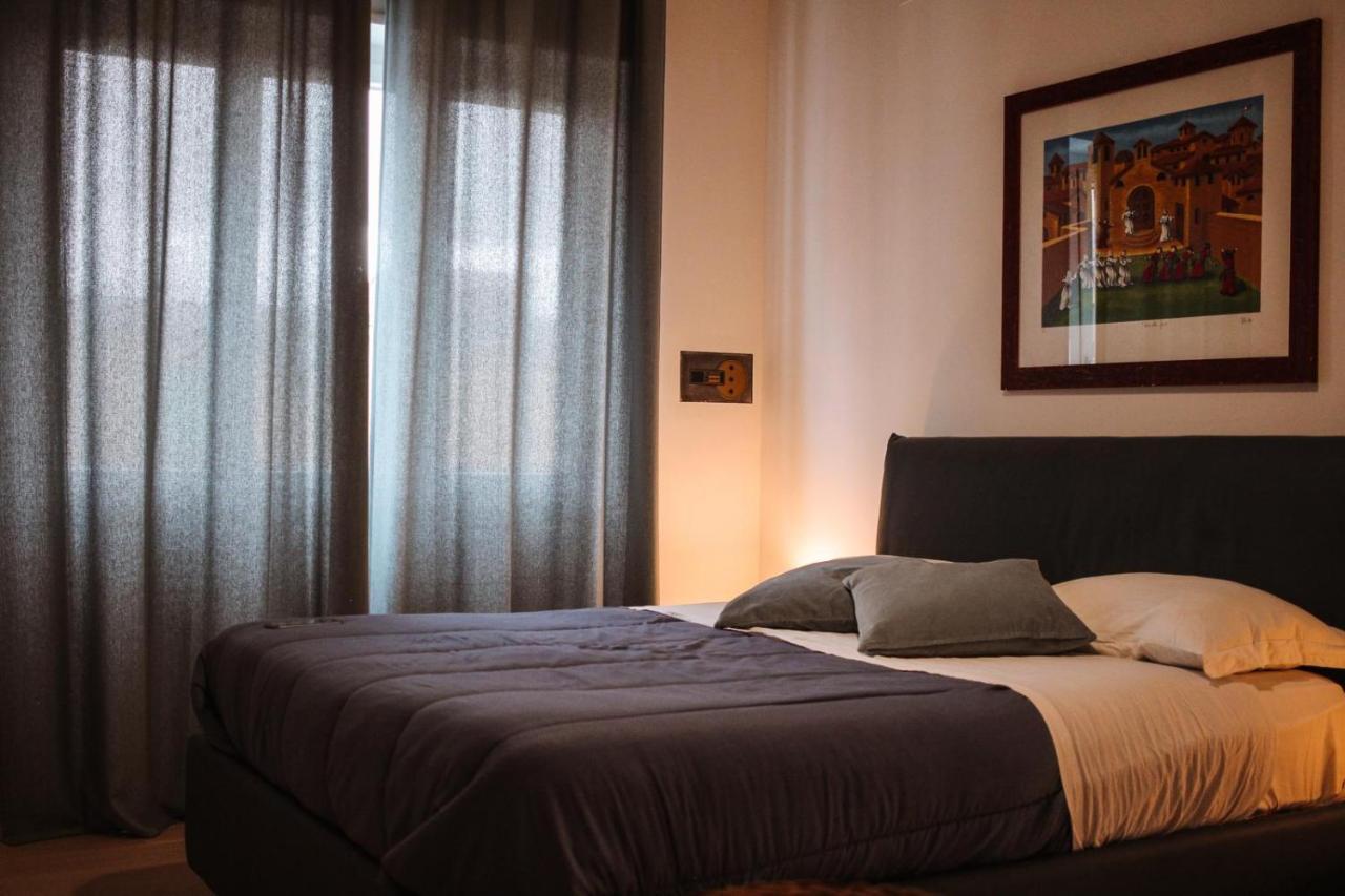 Carnale Guest House Salerno Luaran gambar